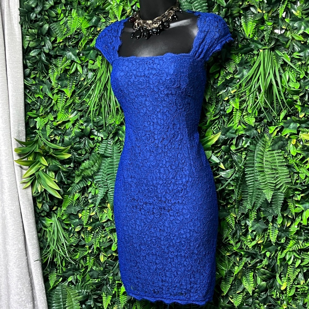 Adrianna Papell Dress 10P Royal Blue Lace Sheath Cap Sleeve Keyhole Back 3685